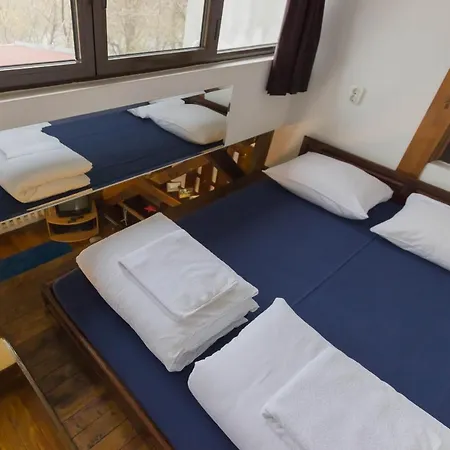 Mini Rest